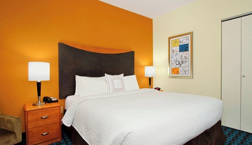 Zimmer, 1 King-Bett (Mobility/Hearing Accessible, Tub)