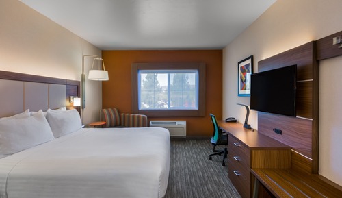 Standardzimmer, 1 King-Bett, leicht zugängliche Dusche mit Duschsitz (Communications)