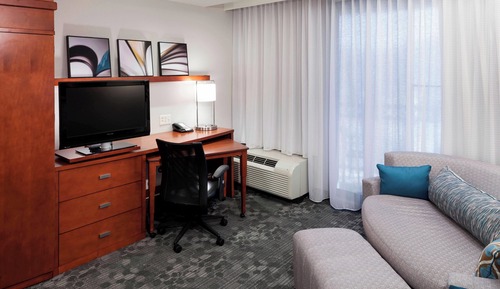 Zimmer, 1 King-Bett und Schlafsofa (Mobility Accessible, Tub)