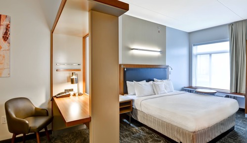 Studio, 1 King-Bett und Schlafsofa (Mobility/Hearing Access, Roll-In Shwr)