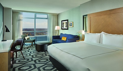 Deluxe-Suite, 1 King-Bett, Flussblick
