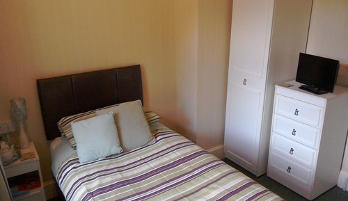 Einzelzimmer, eigenes Bad (B&B)