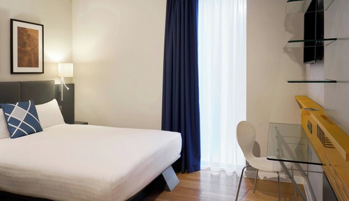 Standard-Doppelzimmer