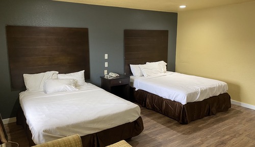 Zimmer, 2 Queen-Betten, barrierefrei