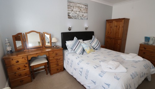 Luxury-Doppelzimmer, mit Bad (Room 1, 1st Floor)