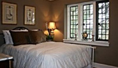 Standardzimmer, Gemeinschaftsbad, Gartenblick (Rennaissance Room)