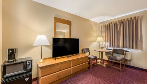 Zimmer, 1 King-Bett, barrierefrei, Nichtraucher (No Pets Allowed)