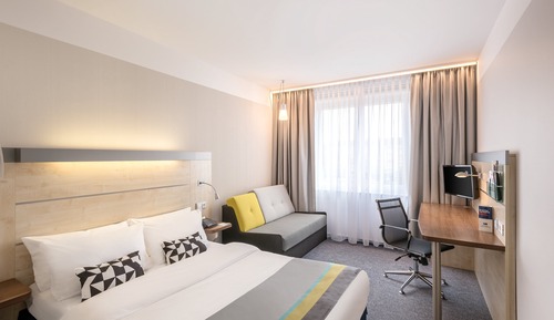 Standardzimmer, 1 Queen-Bett (Low Floor)