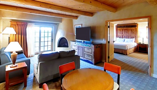 Deluxe-Suite, 1 King-Bett