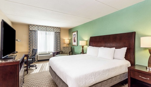 Zimmer, 1 King-Bett (Drinks & Snacks)