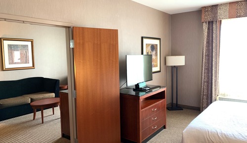 Evolution Suite, 1 King-Bett, Whirlpool