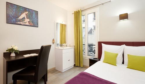 Standard-Doppelzimmer, Gemeinschaftsbad