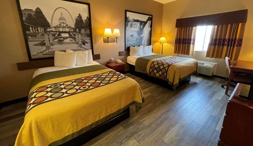 Zimmer, 2 Queen-Betten, Nichtraucher (Pet-Friendly)