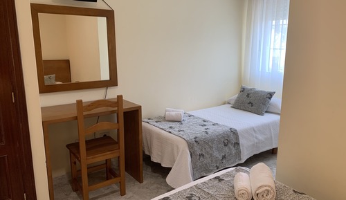 Dreibettzimmer