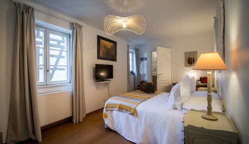Doppelzimmer, mit Bad (Chambre « Ange »)