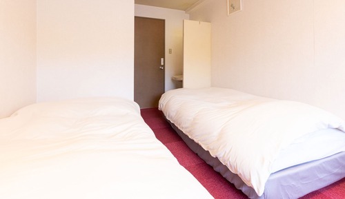 Zweibettzimmer, Nichtraucher, Gemeinschaftsbad (with Toilet)