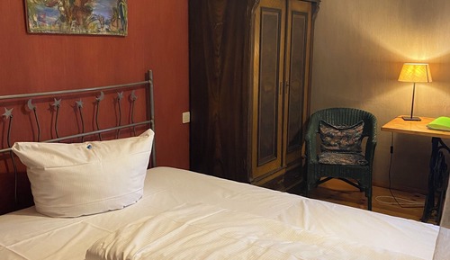 Economy-Doppelzimmer