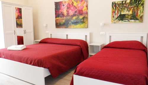 Premium-Dreibettzimmer, mit Bad