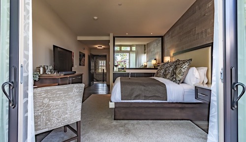 Deluxe-Doppelzimmer, 1 King-Bett, barrierefrei, Flussblick