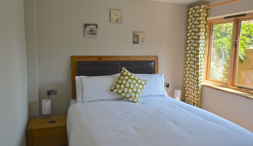 Deluxe-Ferienhütte, mit Bad, Gartenblick (Long Barn)