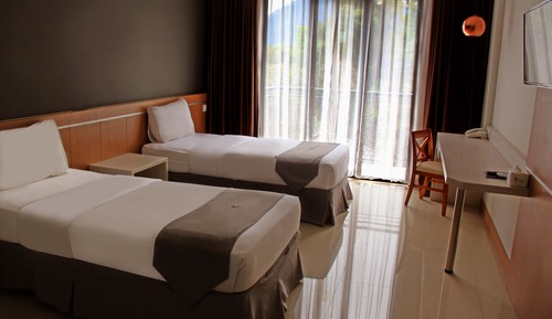 Deluxe-Doppel- oder -Zweibettzimmer