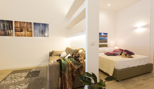 Junior-Apartment