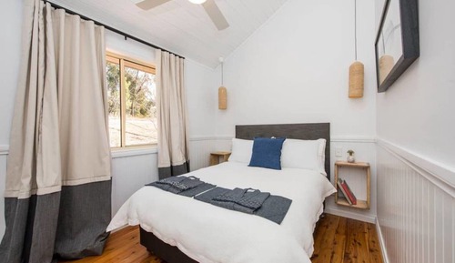 Luxury-Ferienhaus, 2 Schlafzimmer (Barrenjoey Cottage)