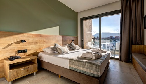 Double Room with Pool View