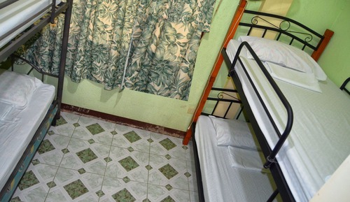 Zimmer (Bunk)