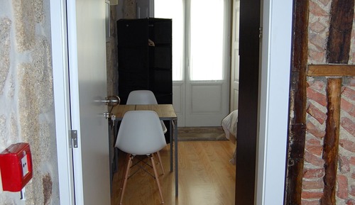 Studio, Balkon (Rua)
