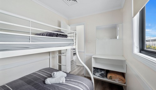 Standard-Ferienhütte (2BR - 5B)