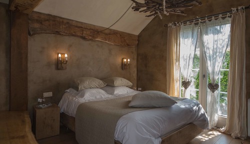 Doppelzimmer (Bois)