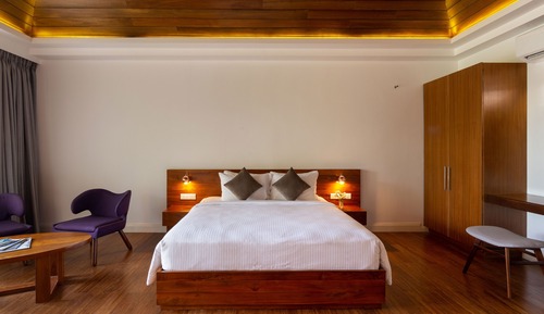 Deluxe-Chalet, 1 King-Bett