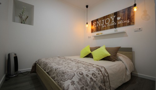 Classic-Apartment, 1 Schlafzimmer, Flussblick (Trendy House)
