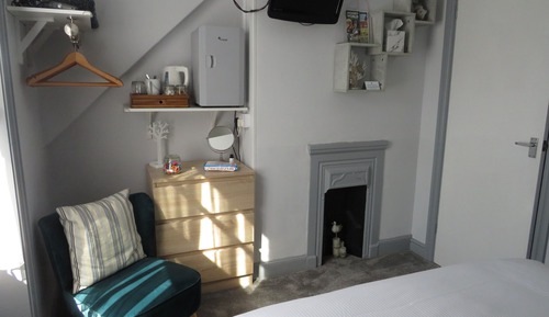 Traditional-Doppelzimmer