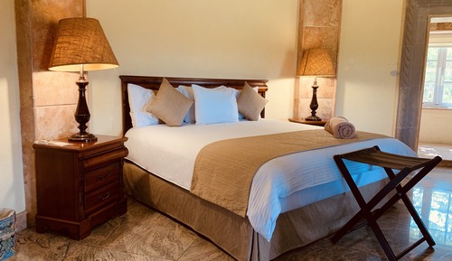 Deluxe-Suite, 1 King-Bett und Schlafsofa, Nichtraucher, Gartenblick