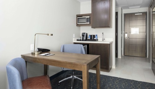 Studiosuite, 1 King-Bett, Nichtraucher (Transfer Shower)