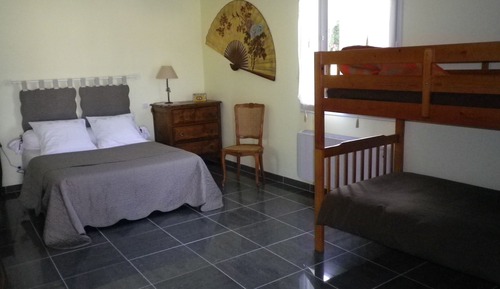Vierbettzimmer, Mehrere Betten, Nichtraucher