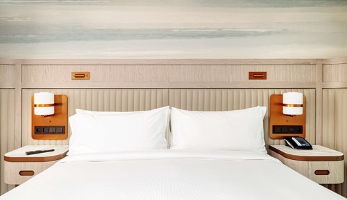 Superior-Zimmer, 1 King-Bett (Wardrobe)