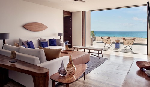 Cortes Beachfront, 1 Bedroom Suite, 1 King, Sofa bed, Ground floor, Private pool, Terrace