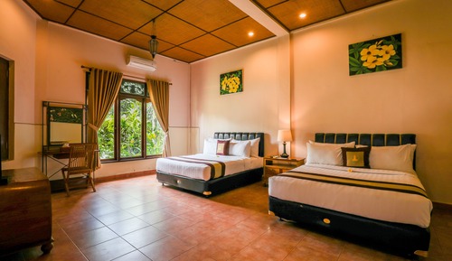 Familienzimmer, 2 Doppelbetten, Balkon, Gartenblick