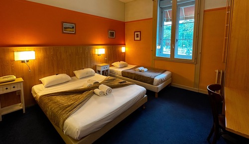 Standard-Dreibettzimmer