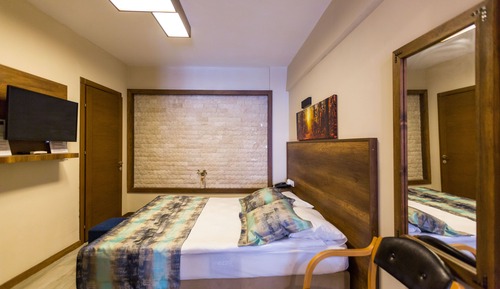 Standard-Dreibettzimmer