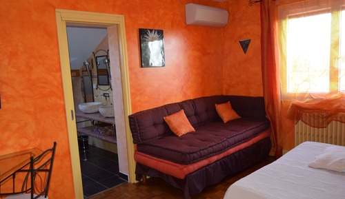 Dreibettzimmer (La Marocaine)