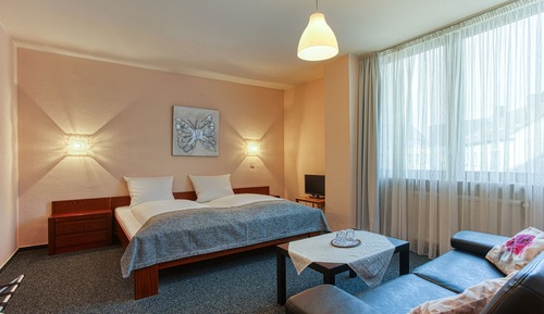 Standard-Vierbettzimmer