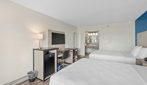 Zimmer, 2 Doppelbetten, Nichtraucher