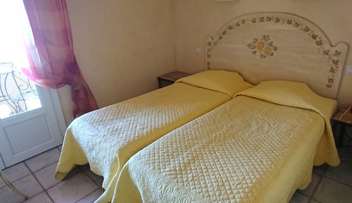 Dreibettzimmer, Balkon