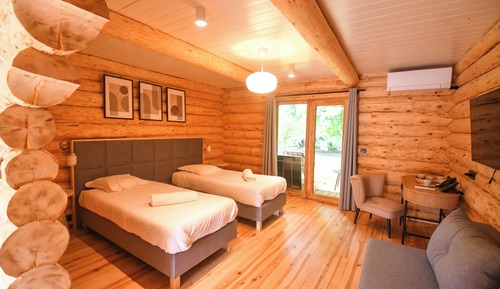 Superior-Doppel- oder -Zweibettzimmer, Terrasse, zum Garten hin