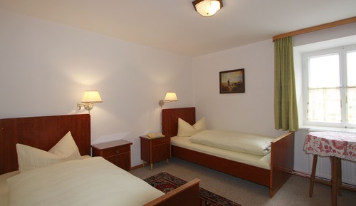 Basic-Einzelzimmer, Gemeinschaftsbad