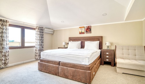 Superior-Apartment